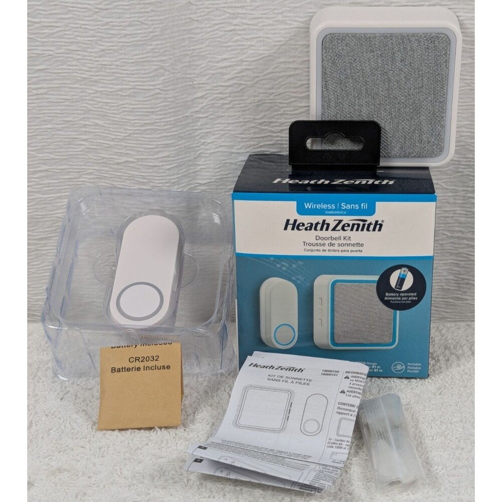 Heath/Zenith - Wireless Plug-In Door Chime Kit with Molded Plastic - 18000150